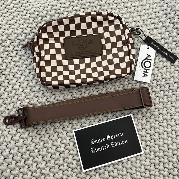 Aloha Collection• SUPER SPECIAL LIMITED EDITION LE TOUR Check Cross Body Purse - Picture 13 of 13